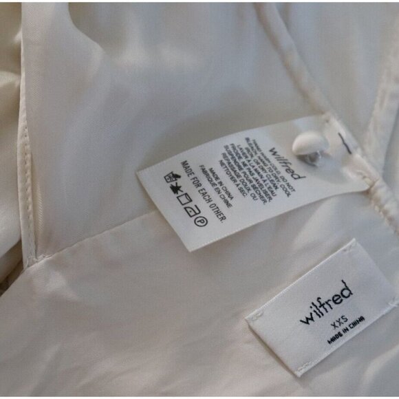 Wilfred Women's 2XS Ivory Avorio Leigh Blouse High Neck Shiny Backless Top $138 - Picture 8 of 10